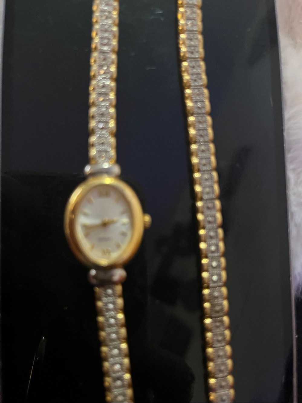 Quartz watch and matching tennis bracelet gold toned 7" whimsical timeless